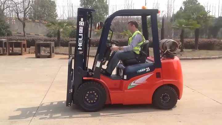 HELI New 3000mm Lifting Height Diesel Forklift CPCD30-Q25K2