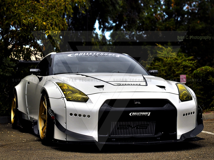 日産GTRR352008-2016用ロケットバニースタイルのガラス繊維FRP