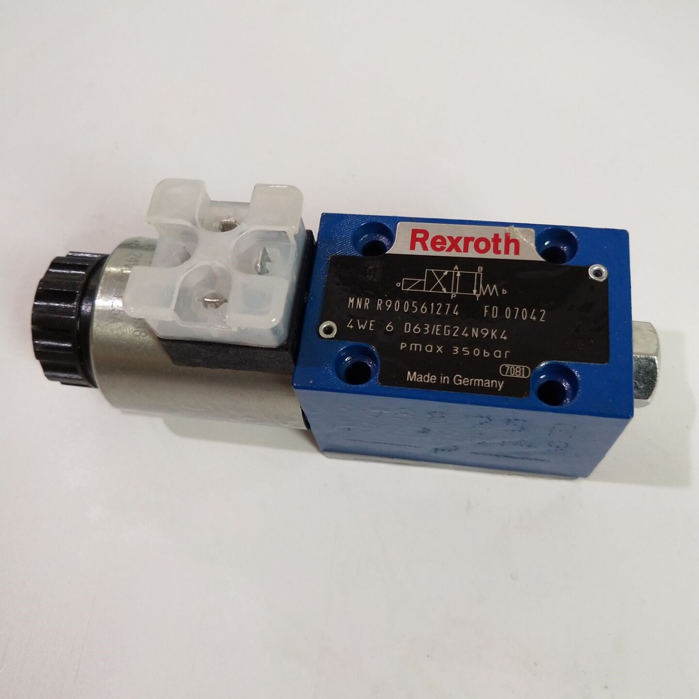 Rexroth 4WE6D63/EG24N9K4 R900561274 24V solenoid valve