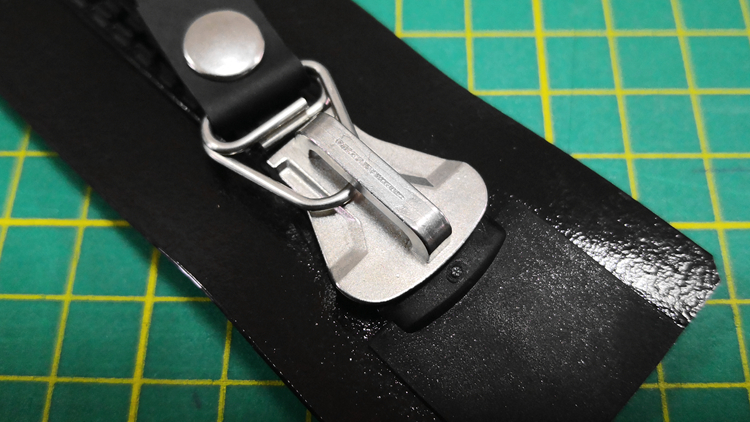 Airtight Slider Zipper, TPU Weldable Isolation For Diving Suit, TPU Coated Tape, Resin Teeth, Metal Slider.