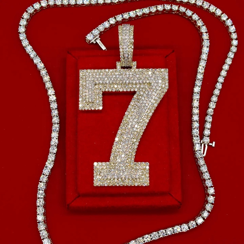 Custom Iced Out VVS Hiphop Moissanite Name 7 Pendant Cuban Link Chain 925 Sterling Silver Charm Pendant for Man