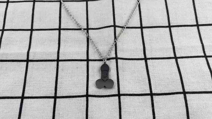 Collana con Ciondolo a Forma di Preservativo, Divertente e Carino, in Acciaio al Titanio, Stile Kpop, per Uomo e Donna, Gioiello per Coppie