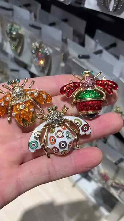 JAENONES Customize Vintage Luxury Honeybee Animal Brooches