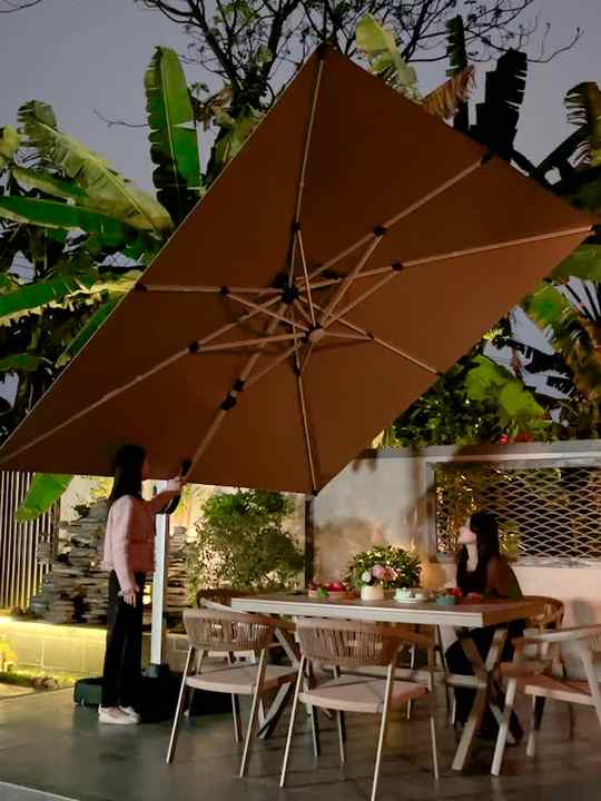 cantilever patio umbrellas wholesale Factory Wholesale Outdoor Cantilever Parasol Umbrella Garden Restaurant  Waterproof Patio Umbrellas & Bases With Solar LED