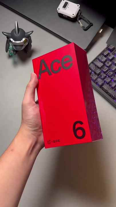 Oneplus Ace 6 Gaming Smartphone - 120W Battery, 165hz Screen