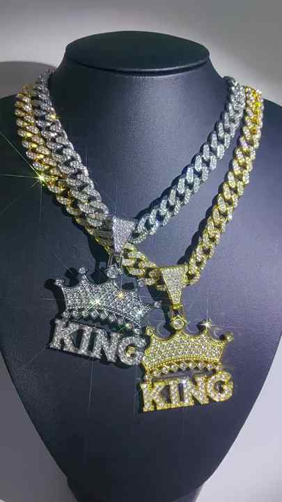 Iced Bling King Crown Pendant 6mm/24 Chaîne cubaine