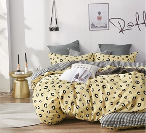 Cotton Design Duvet Cover with 1 Comforter Cover 1 Bed Sheet and 2 Pillow ZXX Reversible Stripes Printed Bedding Set 4 Piece Duvet Cover Sets Queen