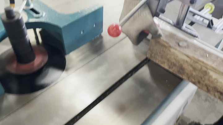 MX5117 Woodworking Spindle Moulder for Furniture Workshops