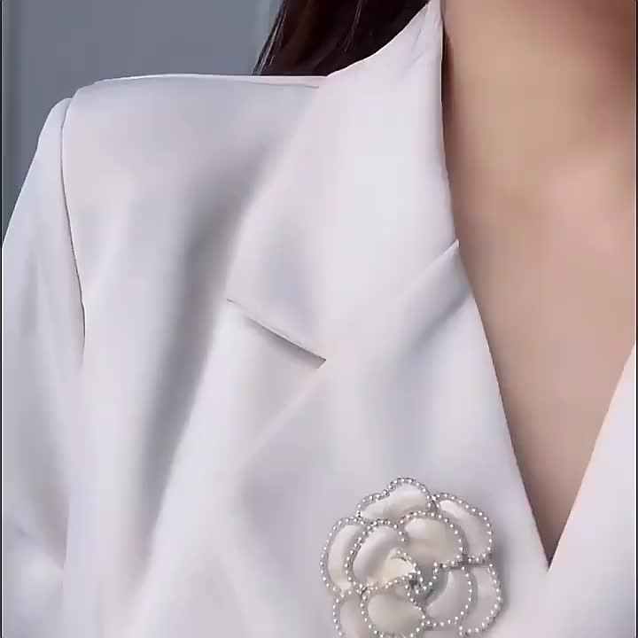 PATIKIL Camellia Stoffen Pin, 3 Stuks Bloem Broche Kunstbloemen Broches voor Vrouwen Meisjes Doek Bruiloft Decor Accessoires Sieraden Gift, Wit/ Beige/Roze