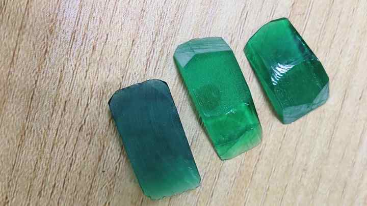 Starsgem Lab Grown Emeralds Zambia Colombia Green Rough