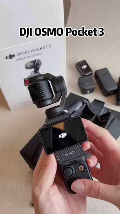 DJI Osmo Pocket 3 Creator Combo - 1-Inch CMOS Camera with 2-Inch