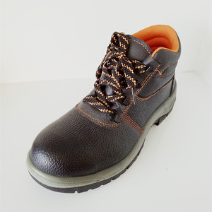 rockrooster safety shoes price