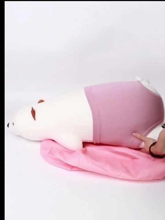 Tabiatda yalangoch rus qizlari