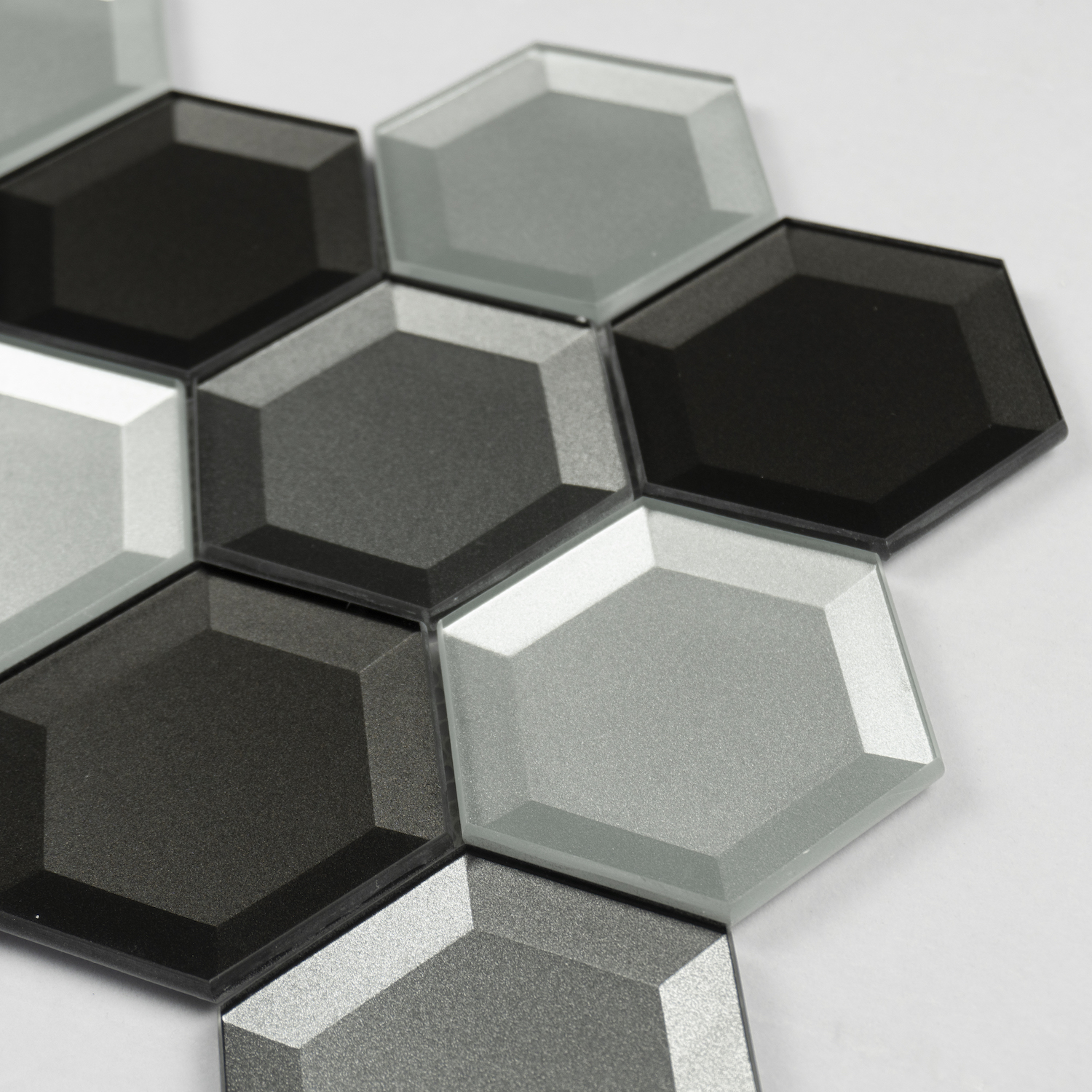 Hotel Project Glass Hexagonal Mosaics Crystal Mixed Color 8mm Thickness Mosaic Tile