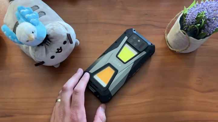 スマートフォン本体 Unihertz Tank 3s 8849 6.79in Unihertz 8849 Tank 3S Rugged Phone 32GB+512GB Android 14