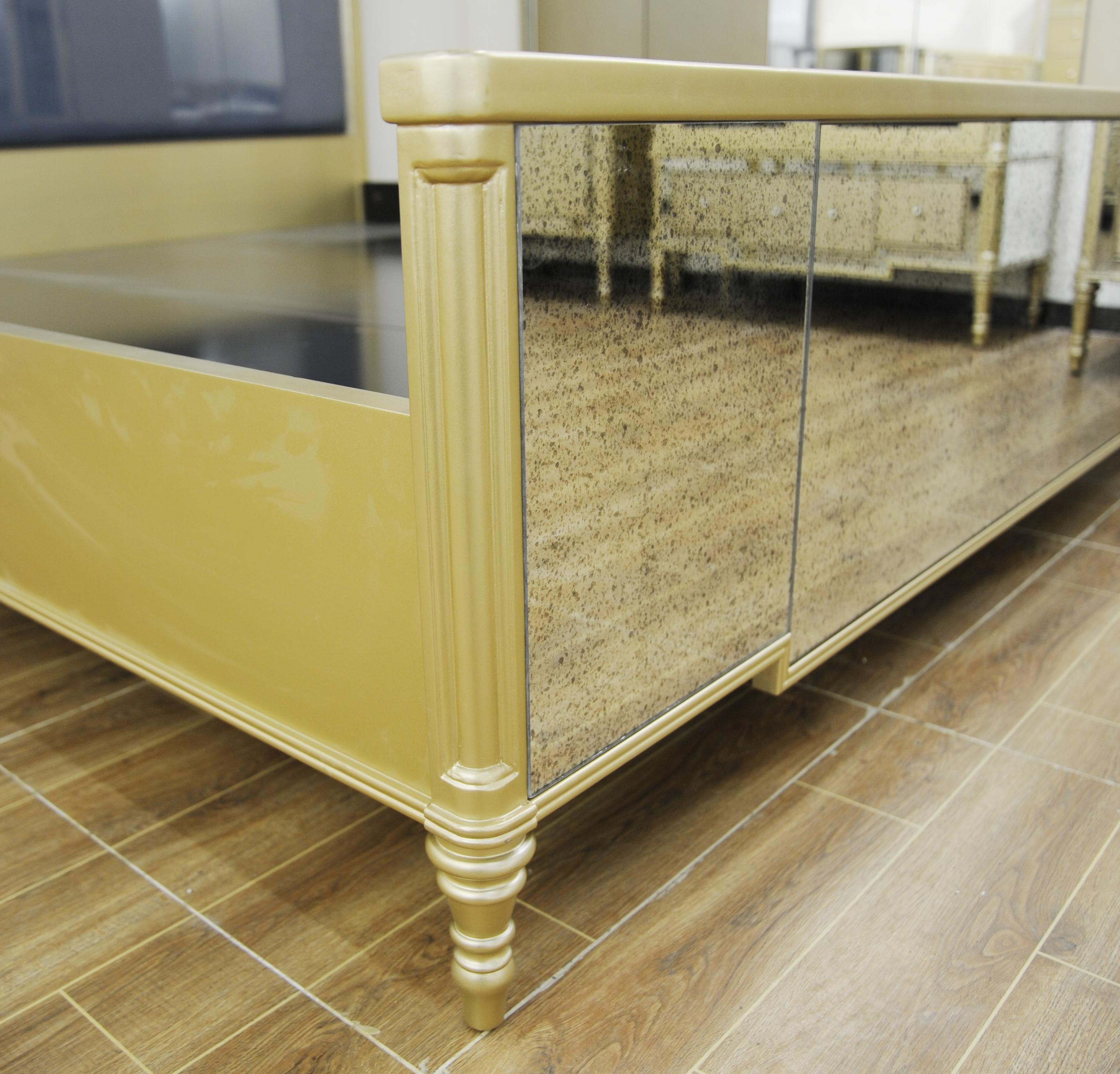 现代风格仿古镜豪华仿古银色彩绘镜面实木床卧室家具