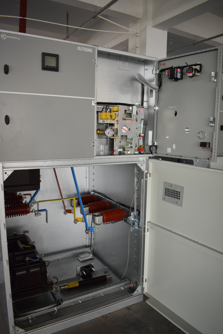 20kv 24kv 中压金属封闭开关柜,用于电力保护和配电