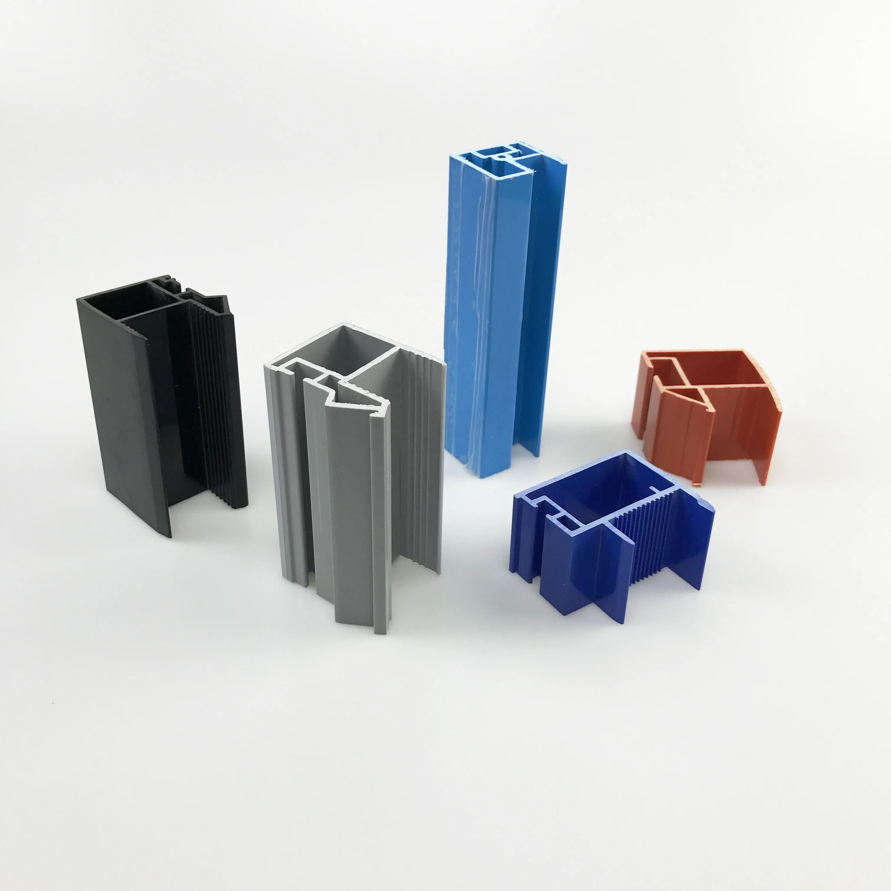 Qualsiasi Colore in Pvc e Pvc Estrusione Profilo Per La Fabbricazione di Porte E Finestre