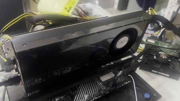 AIおよびディープラーニング用のRTX 4090 48GBグラフィックカード