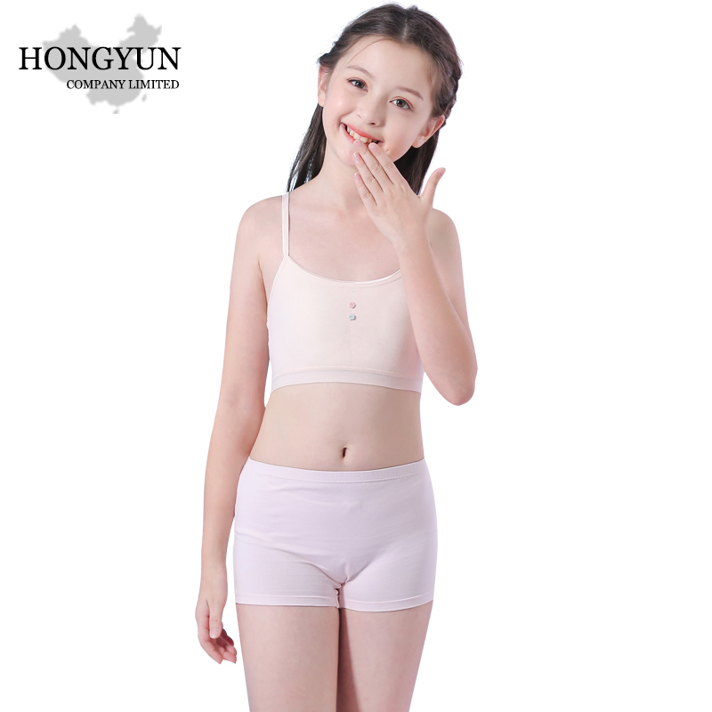 girl in training bra and pants with details 800x800
