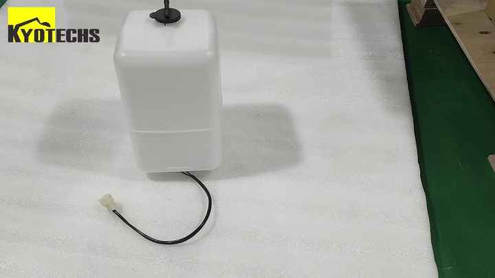 Excavator Part ZX450-3 Water Expansion Tank 4651992