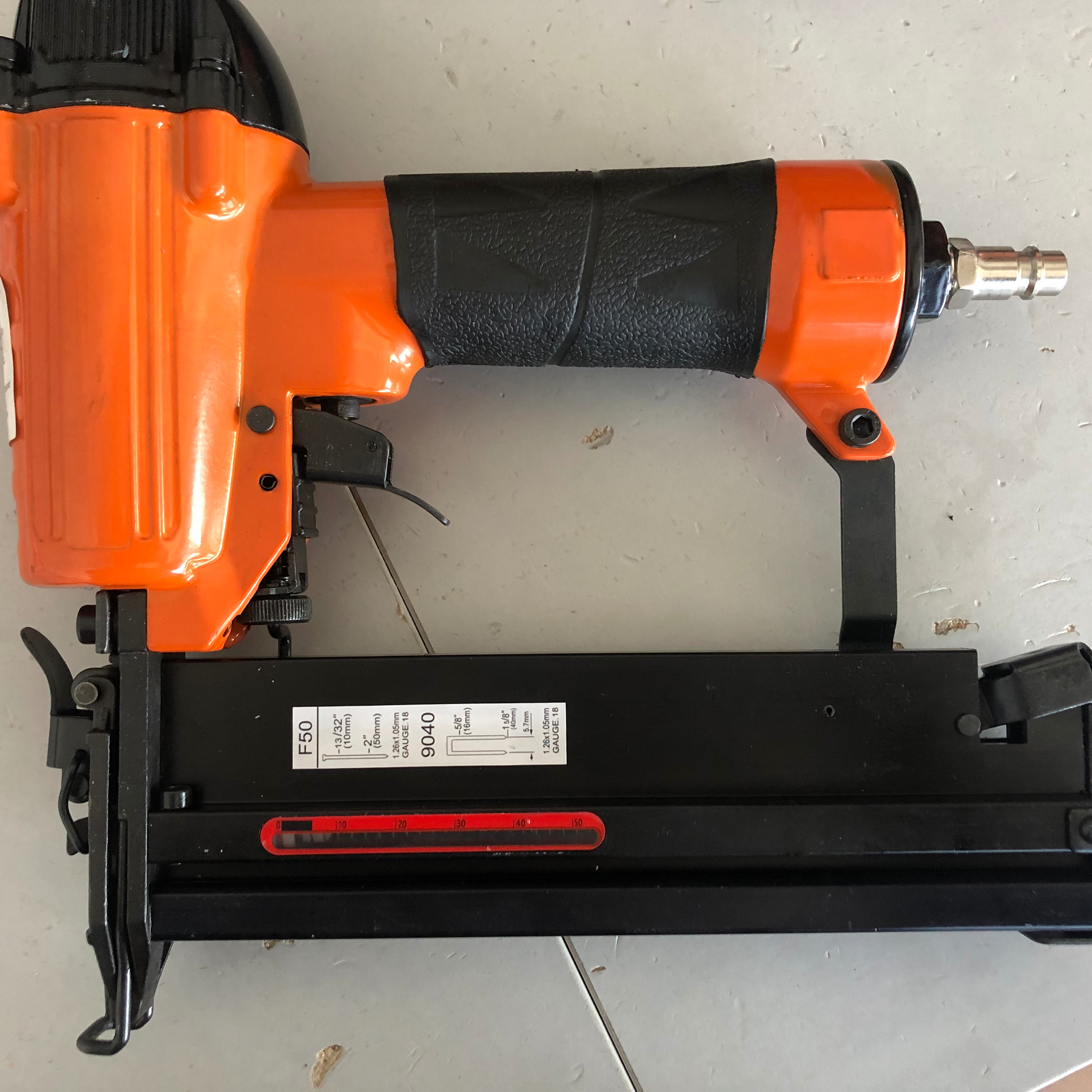 Пневматический пистолет и пневматический степлер F50/9040 2 в 1