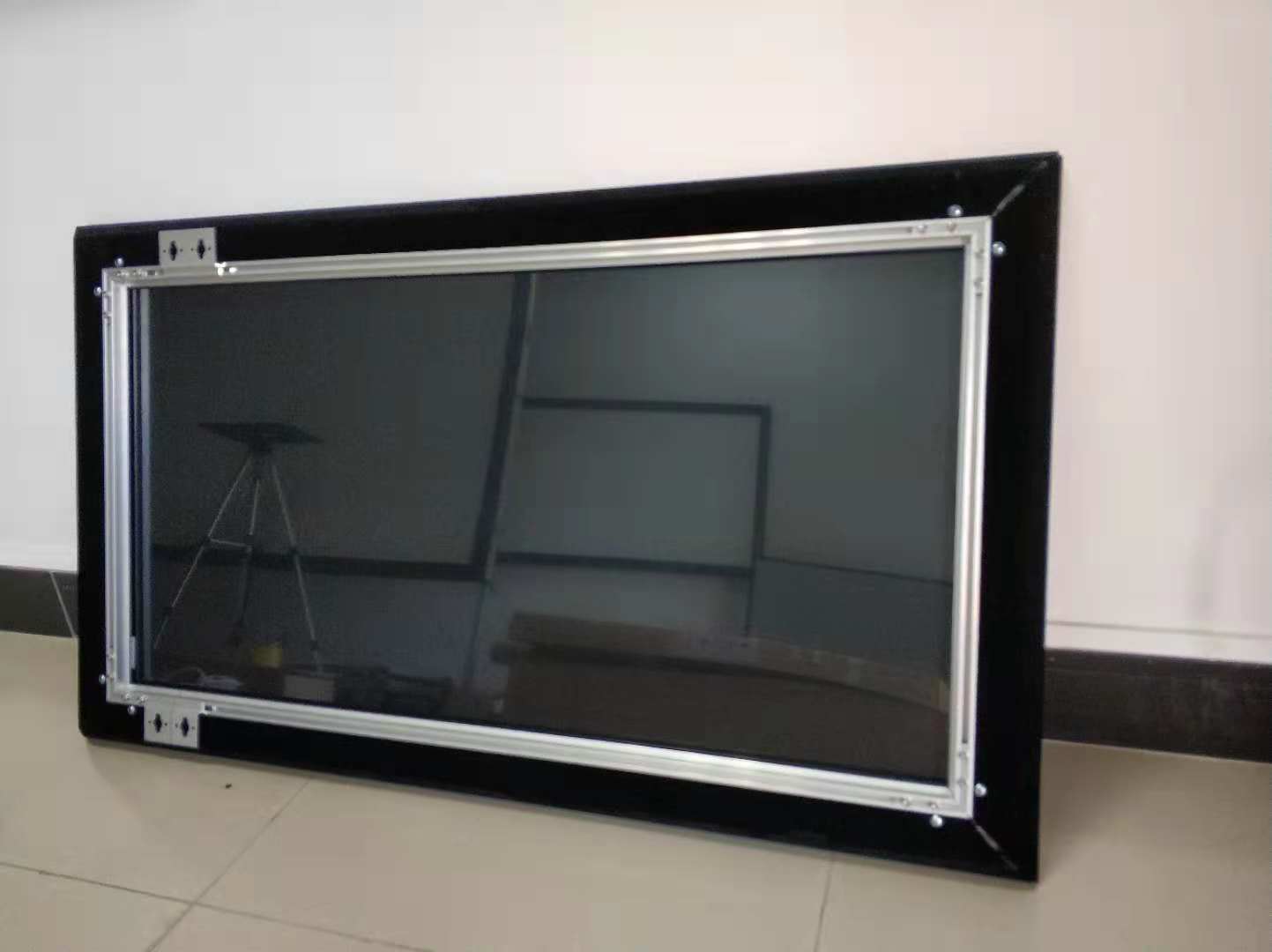 固定フレームプロジェクタースクリーン120インチBSPCBSPALRデイライト