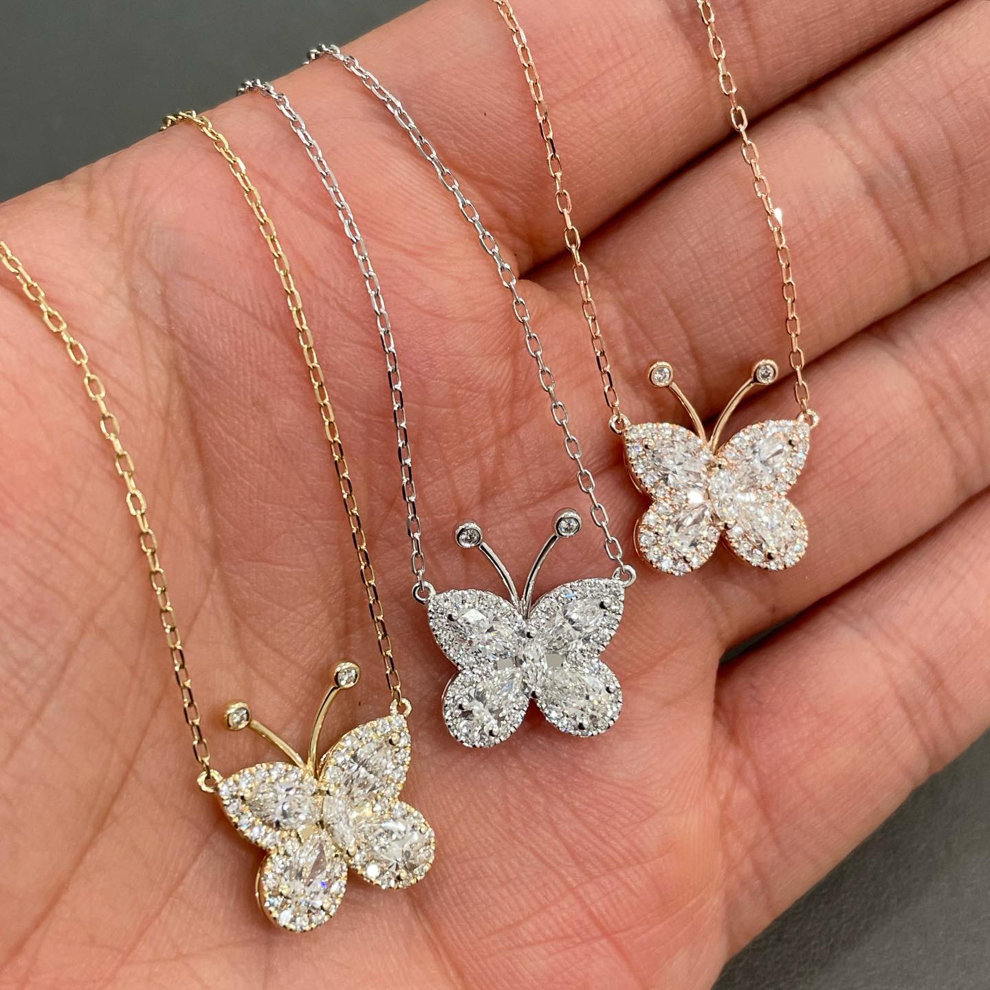 AAA GEMS Women Gold Necklace Pure 14K Yellow Gold Chain VVS Color 2 cts Moissanite Lab Diamond Butterfly Necklace for Gift