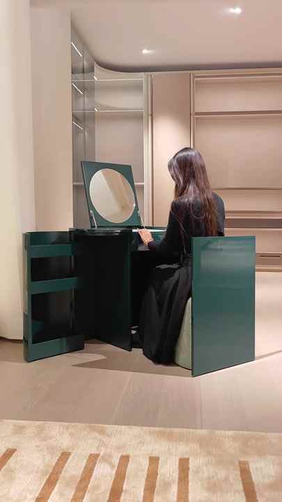 emerald green dressing table Dressing Table main image 1