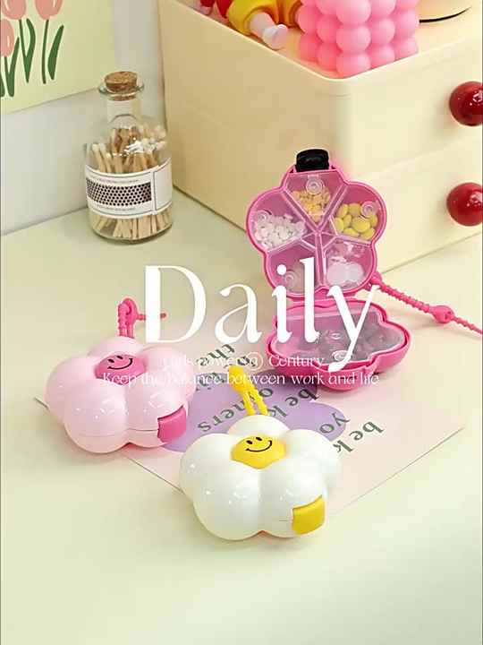 Creative Flower Shape Plastic Pill Box Portable Multifunctional