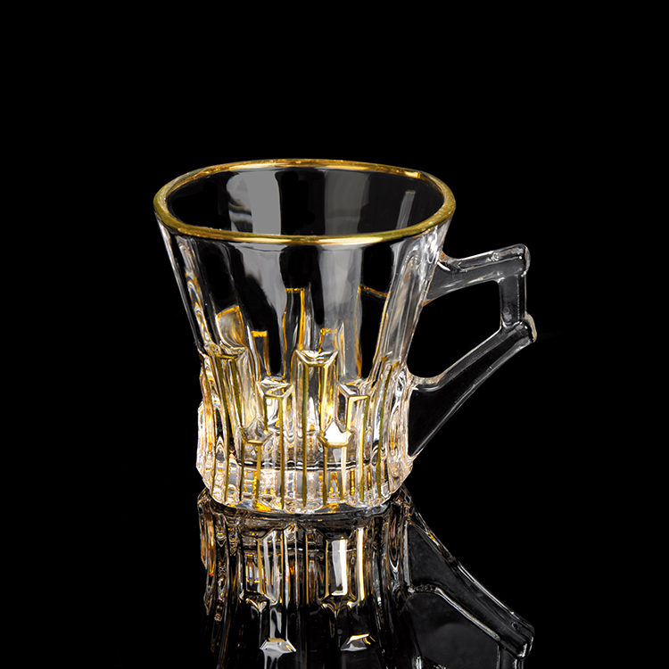 Хрустальная чайная чашка из индейки с золотым ободком и ручкой 135 мл D80 H80