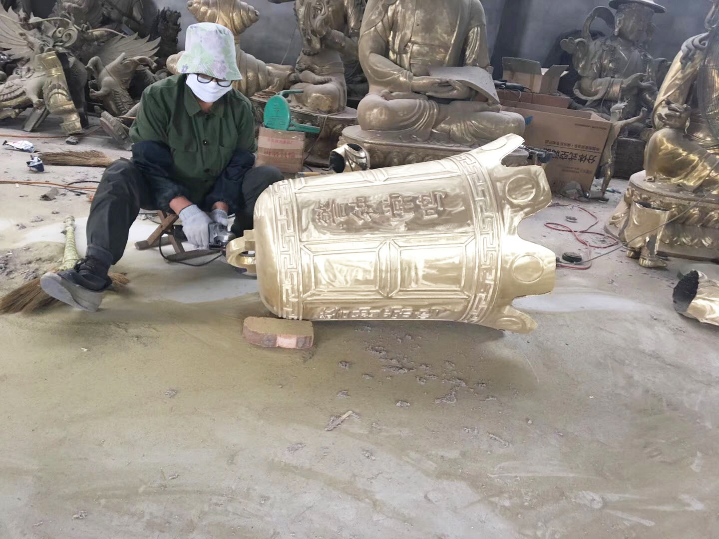 銀行のドアの装飾のための有名なアンティークブロンズHSBC