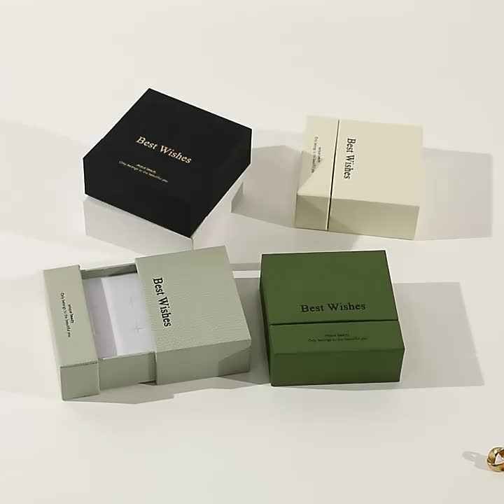 Kotak kemasan perhiasan logo kustom 9x9cm kemasan mewah untuk perhiasan  kalung gelang cincin laci kotak perhiasan kertas