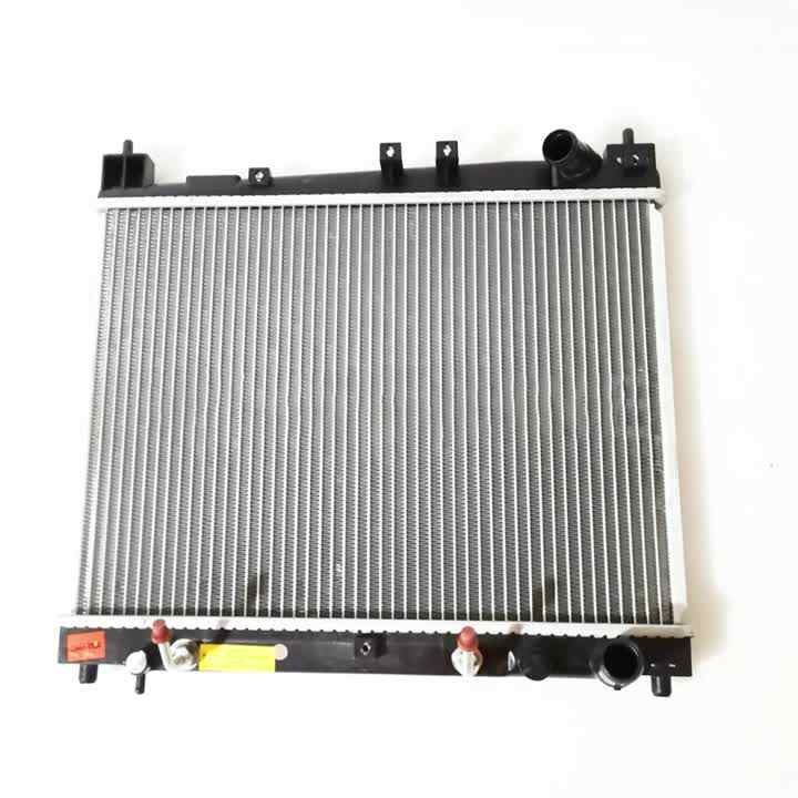 Auto Parts 1640021070 164002107087 1640021090 Car Cooling
