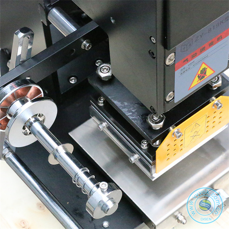 FaB 【Cold Foil】[機械技師] 適応の分解器 DSS-ZY-819K2 Pneumatic Hot Foil Stamping Machine for Leather
