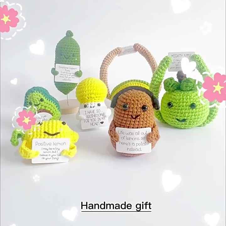 TOYMIS Lustige Positive Kartoffel-Figur, 5,1 Cm – Gestrickt, Niedlich, Als Geschenk Oder Deko