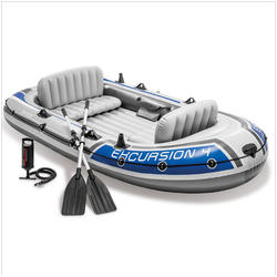 Four   people lifeboat  inflatable boat  thicken equipped with OARS and pumps  the water boating