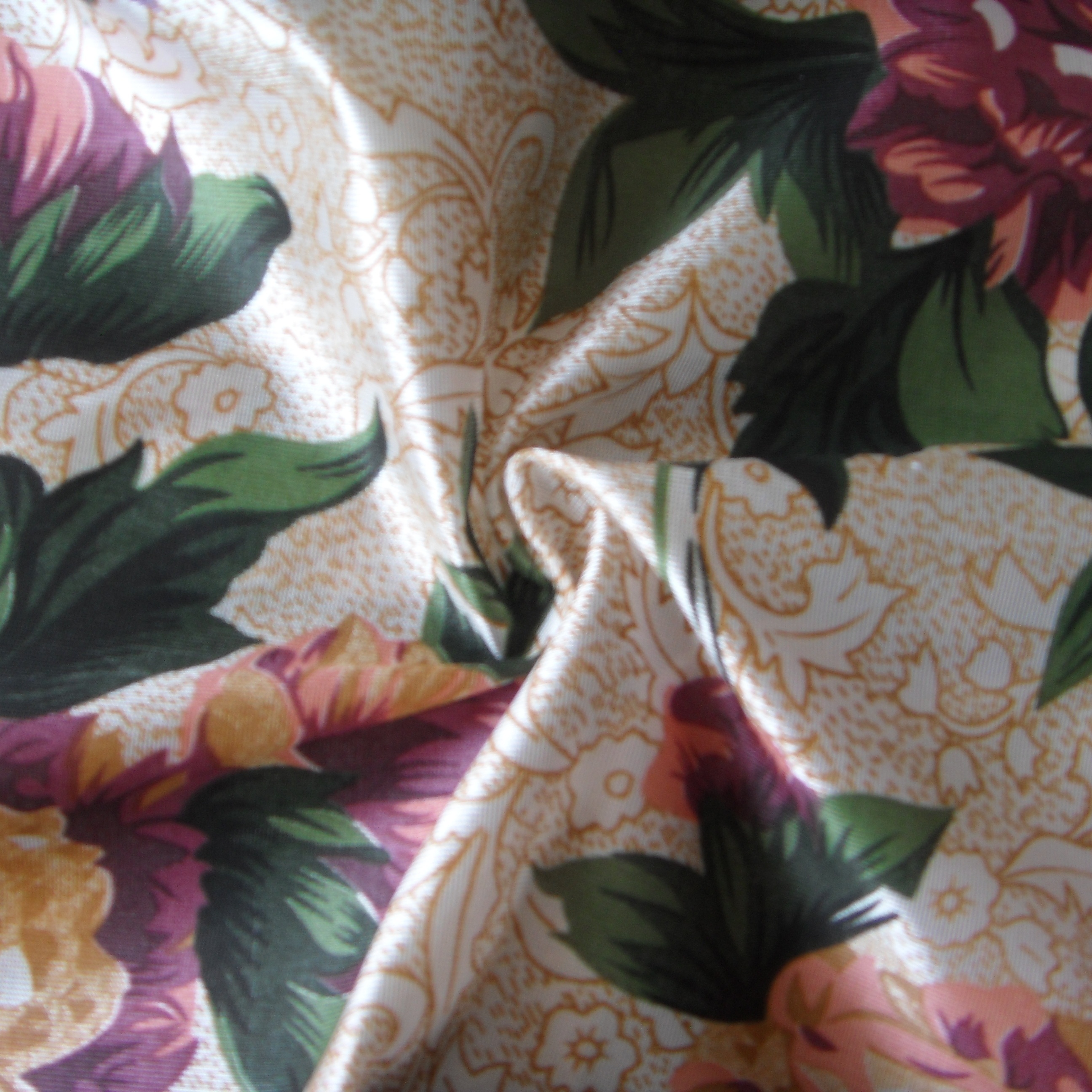 Основовязание 100% полиэфирные ткани из Китая