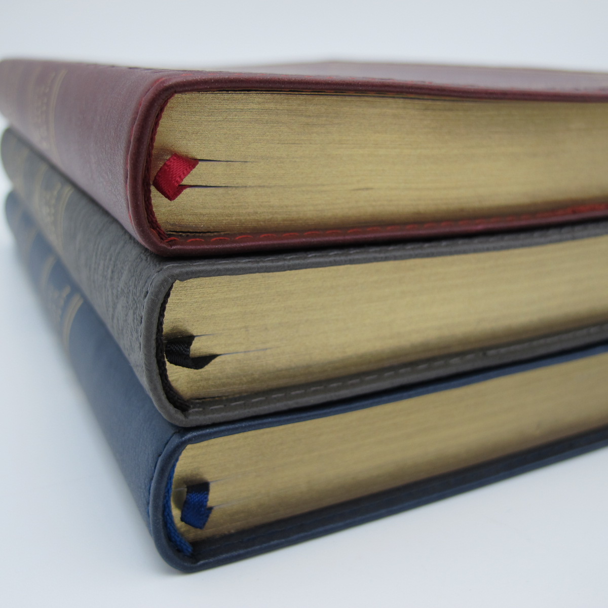 高品质精装装订圣经工厂印刷圣经书定制