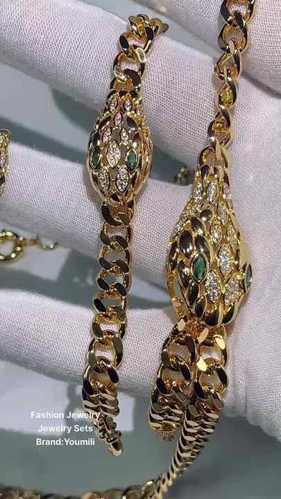 LX0574 Light Luxury 18K Gold Plated Snake Designer Necklaces