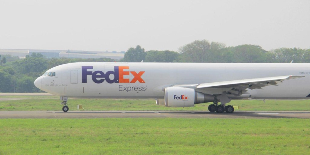 A FedEx Express plane