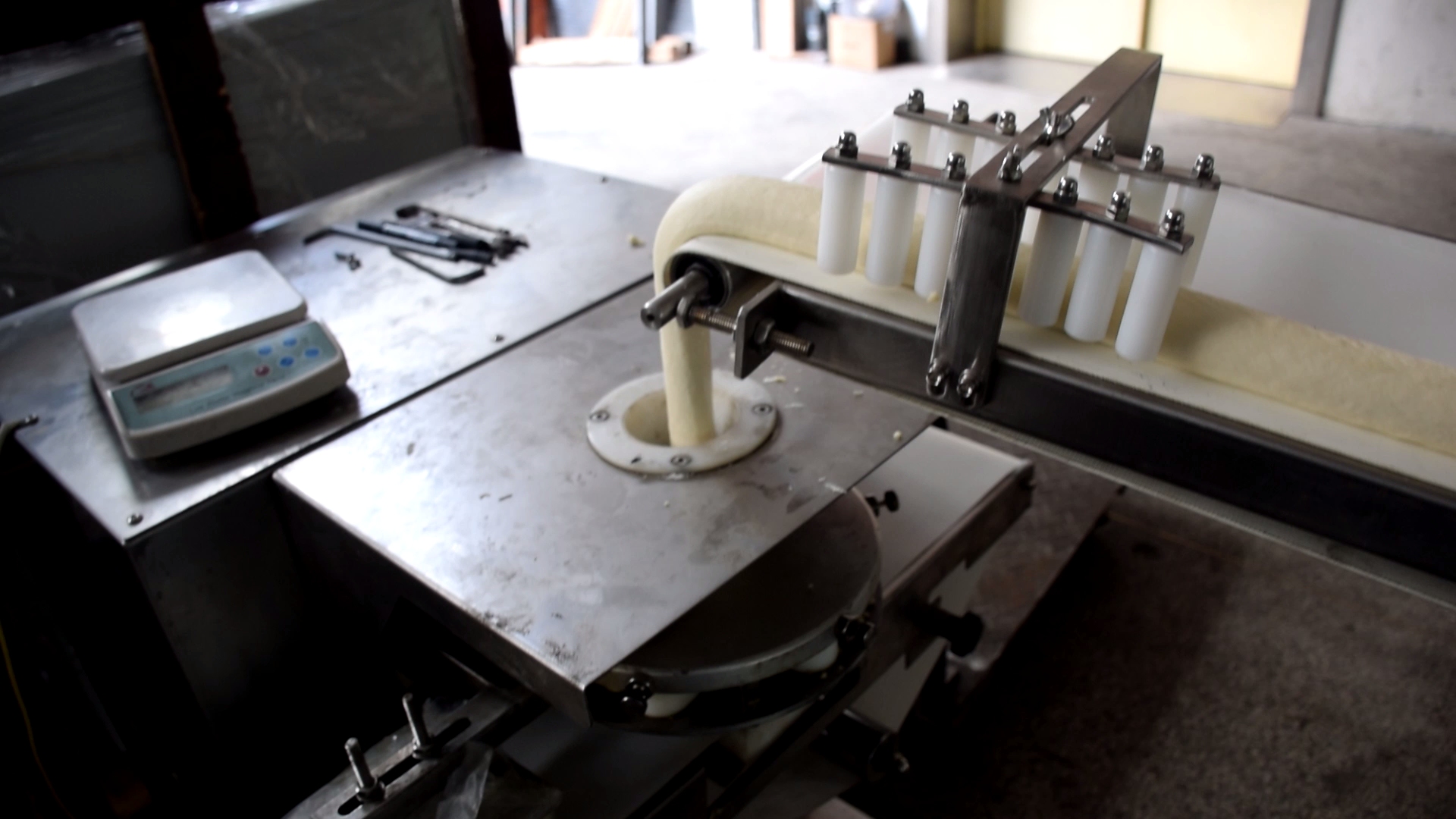 Automatic bread machine production line