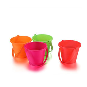 beach pails bulk