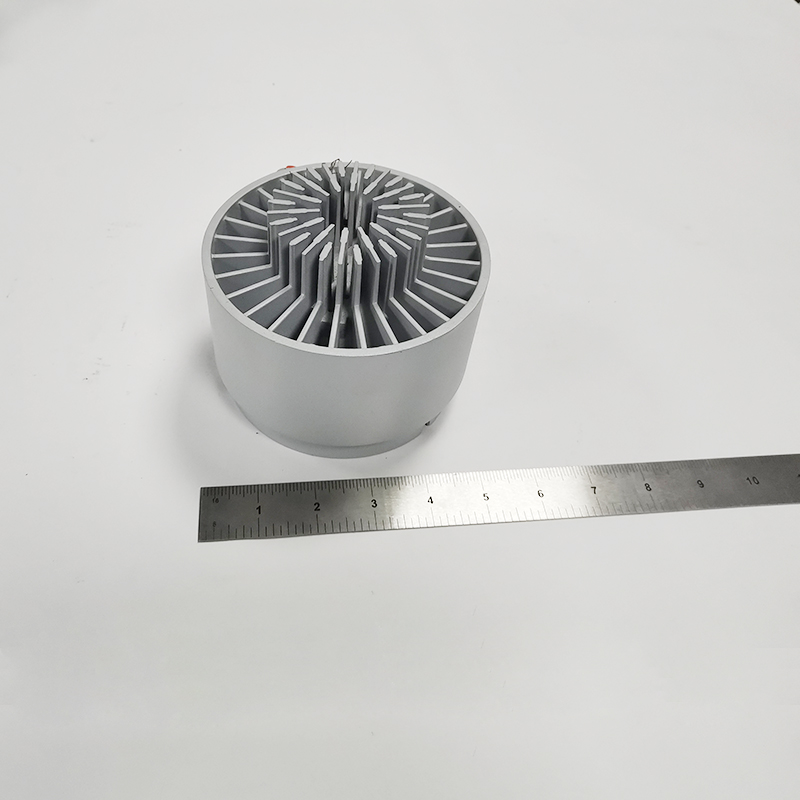 Подгонянный Oem проекта Лампы радиатор литье под давлением алюминиевый радиатор