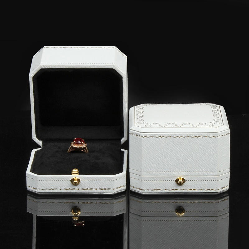 High Quality Gift Case PU Leather Jewelry Box For Ring Pendant Necklace Set