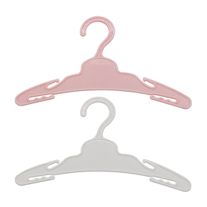 18 doll clothes hangers wholesale