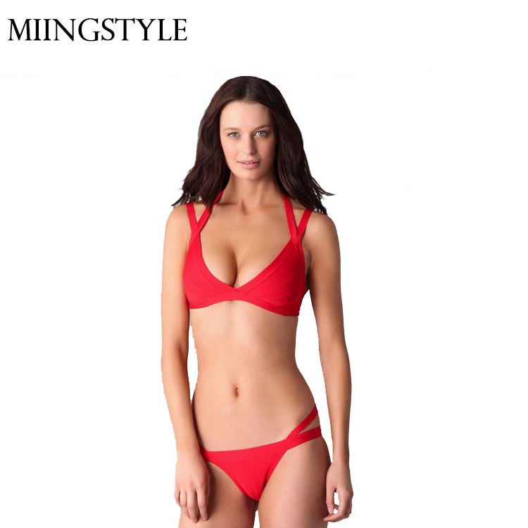 Dame Schulmaedchen Bikini Kuessen