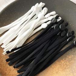 Branco preto reutilizável de borracha macia ajuste fivelas para orelha-laço elástico banda