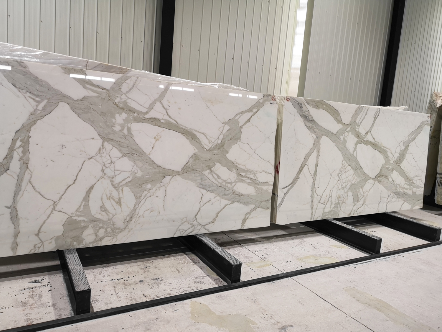 意大利抛光磨制天然石材calcatta白色书型地板大理石大板石 - buy