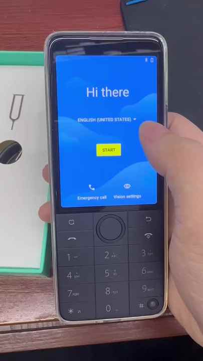 Telefone QIN F22 Pro Versão Global 4G com Tela Touch, Smartphone